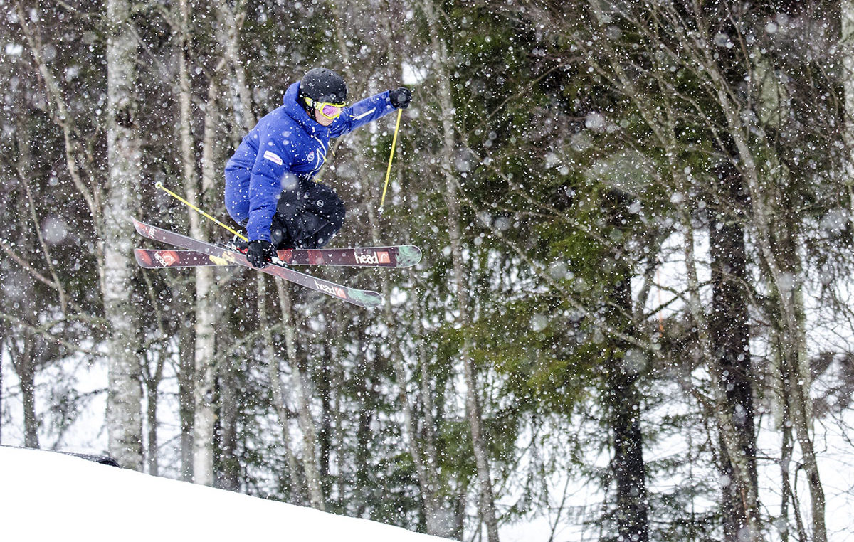 Tätä jokainen laskija toivoo: lunta ja aina vaan lisää lunta. Kuva on Vuokatista.