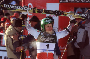 Ensimmäisen Levin maailmancupin vuonna 2004 voitti Tanja Poutiainen.