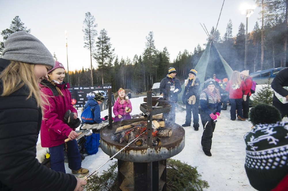 Der World Cup Levi ist ein richtiges Event | © Ski Sport Finland