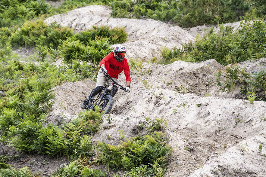 Kesä 2020 on Påminnen toinen bike park -kausi. Reittejä on etenkin osaajille.