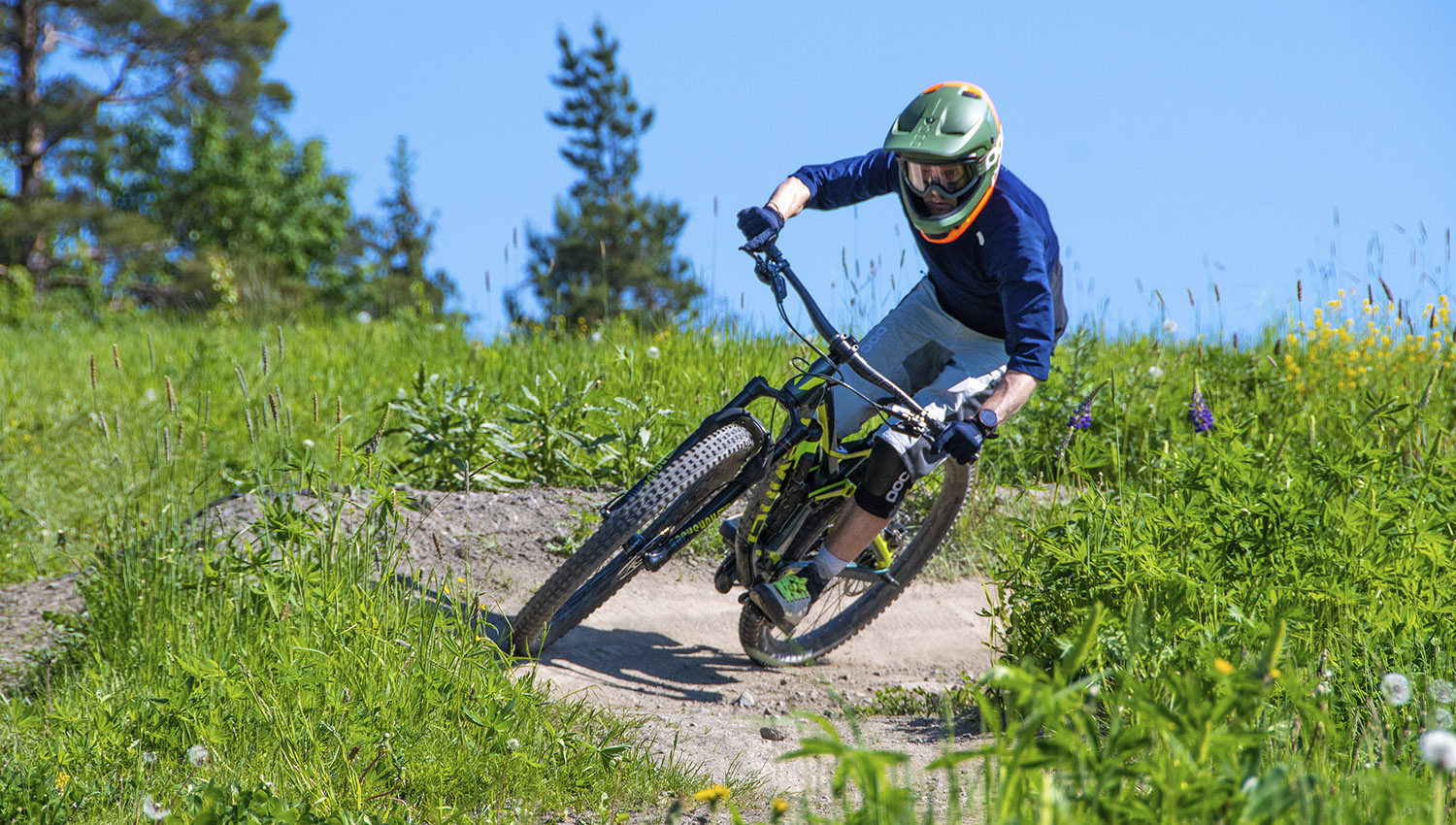 Enduropyörä on monipuolisuutensa ansiosta oiva valinta bike park -ajoon.