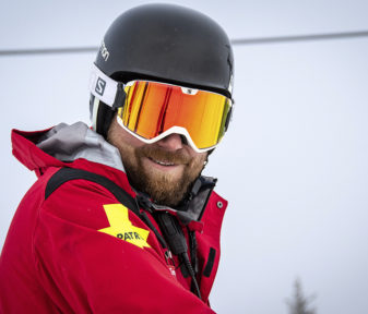 Ski patrolit ovat rinneturvallisuuden asiantuntijoina. Teemu Torvinen vastaa Rukan ski patrol -toiminnasta.