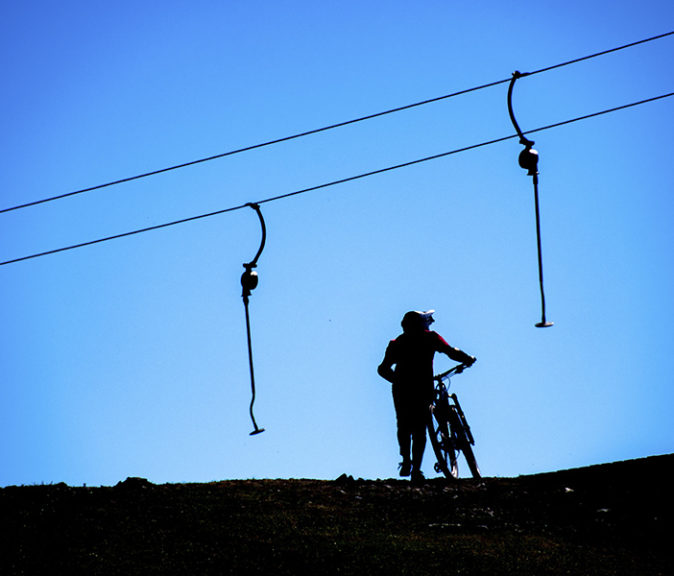 Syksyllä 2021 valitaan ensimmäistä kertaa Vuoden Bike Park. Kerro ehdotuksesi perusteluineen ja voit voittaa kausikortin valitsemaasi bike parkiini!