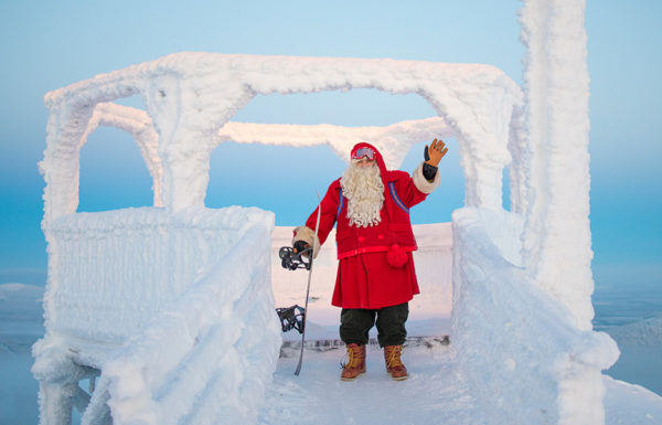 Ski.fi:n joulukalenteri arpoo joka adventti laskettelijoita ja lautailijoita ilahduttavia paketteja.