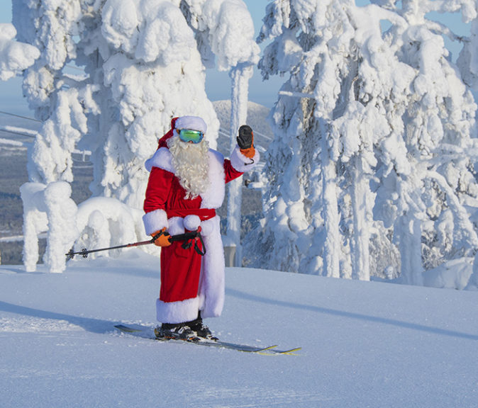 Ski.fi:n adventtikalenteri arpoo joka adventti 2021 laskettelijoita ja lautailijoita ilahduttavia paketteja.
