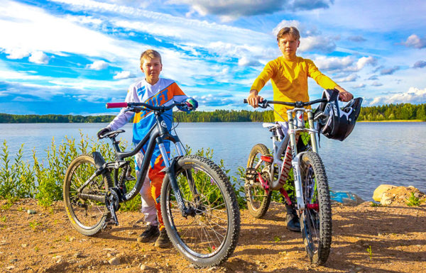 Saimaa bike park on aivan Saimaan rannalla. Eipä ihme, että se on aktiivipyöräilijöiden toinen olohuone.