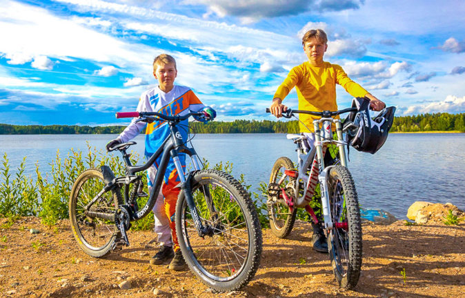 Saimaa bike park on aivan Saimaan rannalla. Eipä ihme, että se on aktiivipyöräilijöiden toinen olohuone.